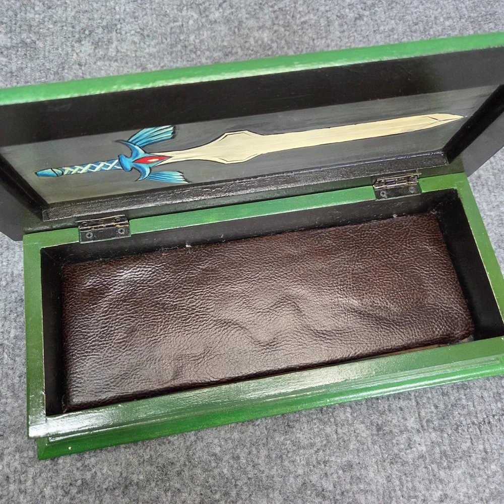 Nintendo The Legend of Zelda Link Hand Painted Wooden Trinket Box Art OOAK‎ Gift